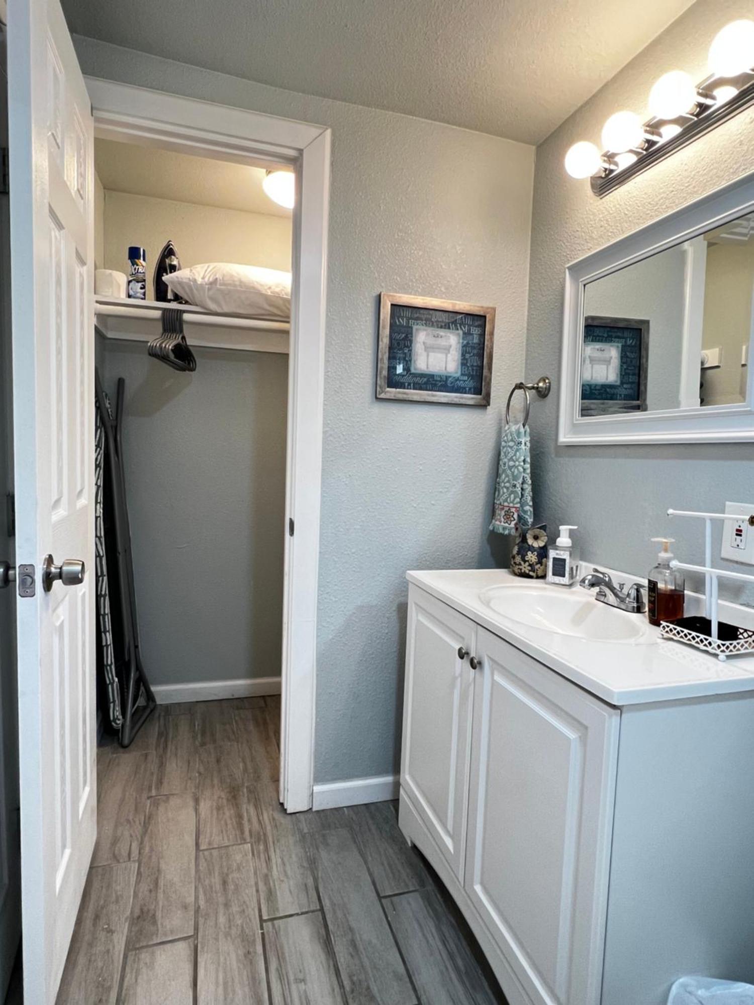 Private In Texas - Walk To Dwntwn